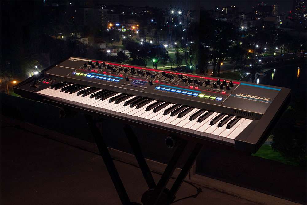 Roland JUNO-X Programmable Polyphonic Synthesizer