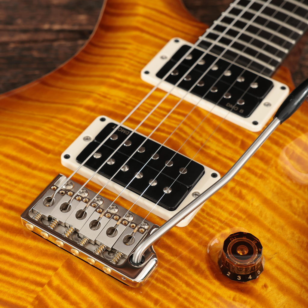 PRS Limited Edition Custom 24 “Birds of a Feather” Electric Guitar in Honey Gold